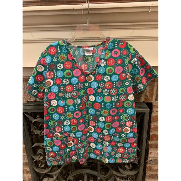 SB Scrubs Tops - Christmas ornaments womens medium multi colored medical scrub top (bin CC)